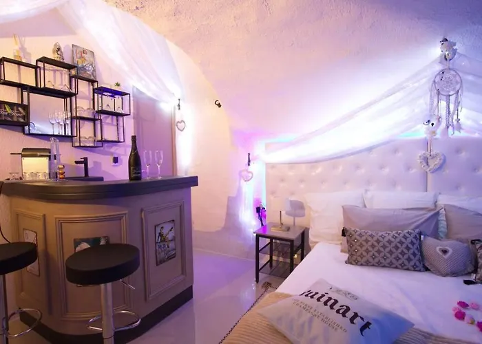 Les Secrets D\'Alcove, Nuits Romantiques Avec Spa