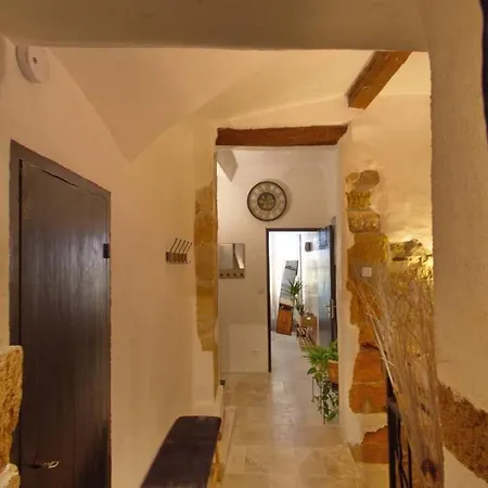 Les Secrets D'Alcove, Nuits Romantiques Avec Spa Aix-en-Provence Exterior photo